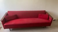 Rote Couch Sofa 60iger 70iger klappbar Schlafcouch Dresden - Leubnitz-Neuostra Vorschau