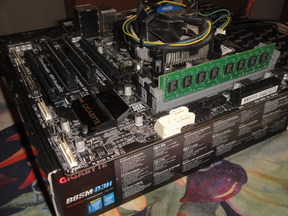 Motherboard Gigabyte GA-B85M-D3H in Vreden