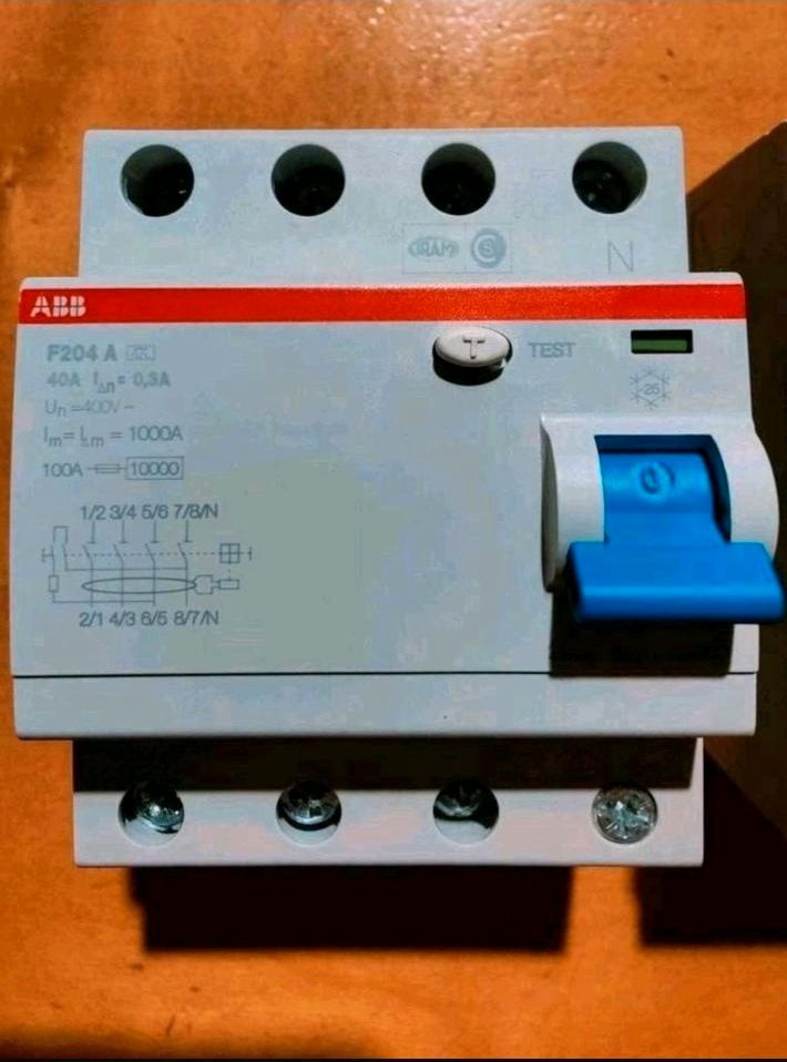 ABB FI F204 A-40/0,3 in Ergolding