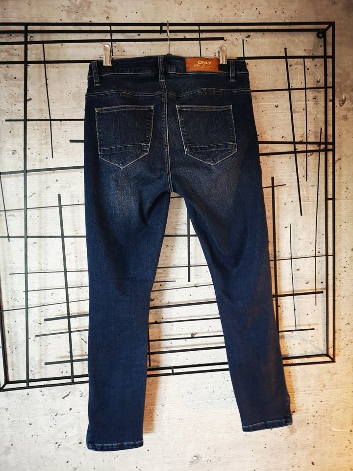 Only Kendell Jeans Denim regular Skinny Gr. 25/30 NEU! Blau in Rodgau