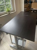 Schreibtisch 160x80 cm Kabelfach PC-Halterung dunkel braun Ikea Niedersachsen - Hameln Vorschau