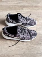 Nike Roshe Run Black Flowers Print Gr. 46 US 12 2014 Hamburg - Altona Vorschau