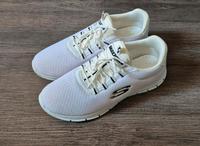 SKECHERS Sneaker Gr. 44 weiß *neuwertig* Hessen - Eschwege Vorschau