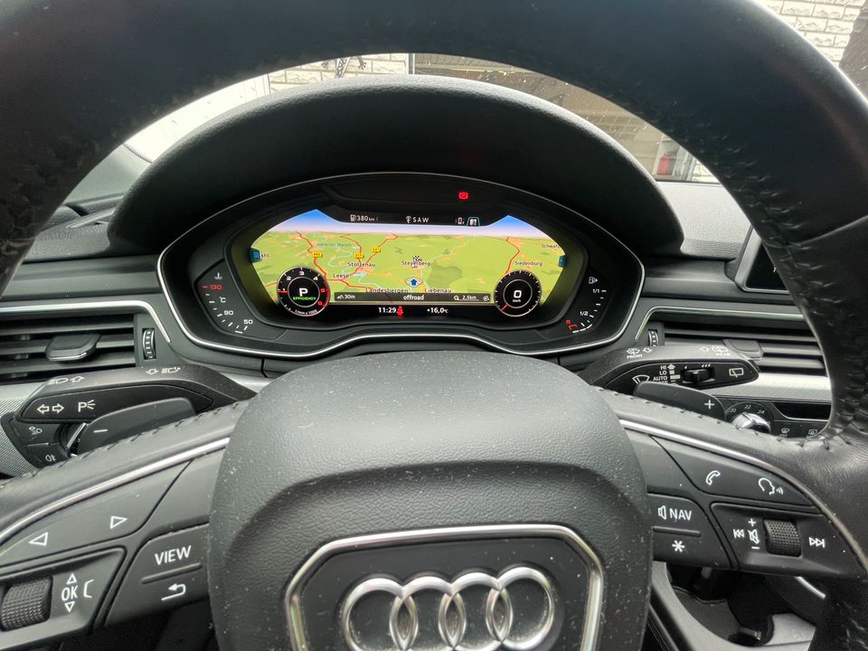 Audi A4 Avant 2,0 TDI S-Line Navi LED Virtuelles Cockpit Top in Stolzenau