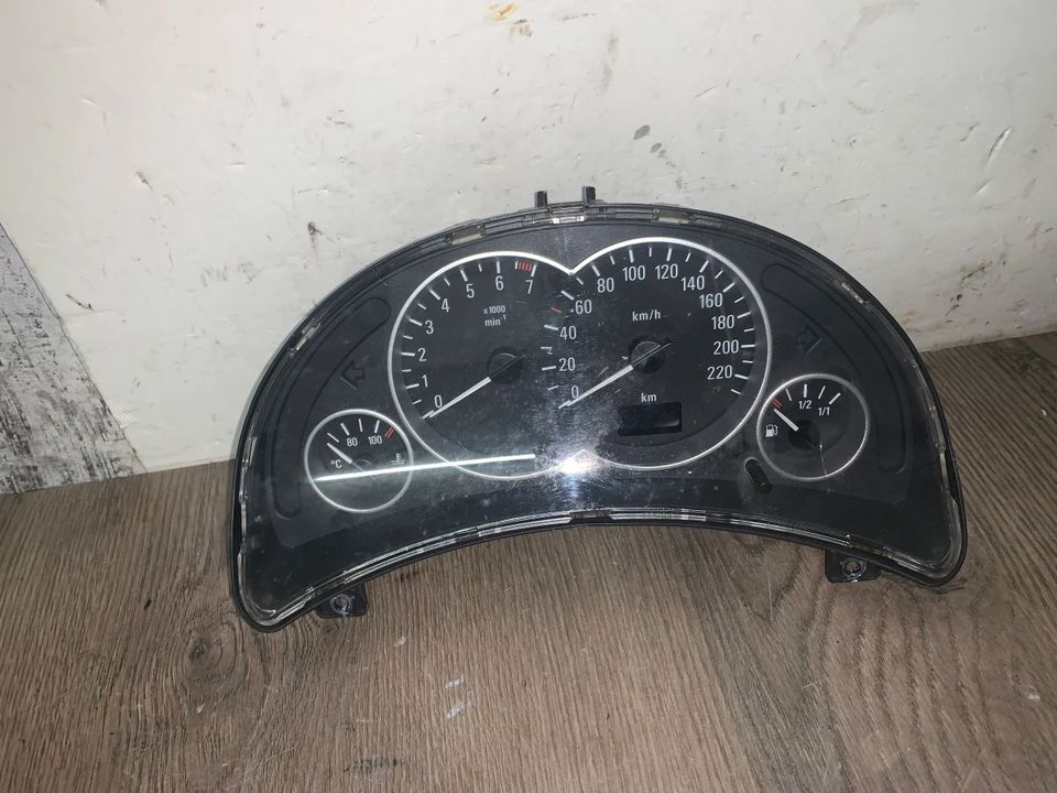 ORIGINAL OPEL CORSA C STEUERGERÄT SET 0 261 206 274 in Eitorf