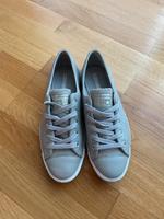 Converse Größe 38 Grau Sneaker Turnschuhe Niedersachsen - Pattensen Vorschau