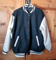 H&M Divided Jacke Übergangsjacke Collegejacke S Bayern - Pyrbaum Vorschau