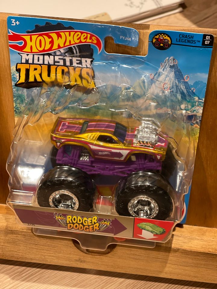 Hot Wheel Monster Truck Rodger Dodger 1:64 NEU & weitere in Uedem