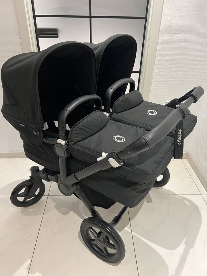 Bugaboo Donkey 5 Zwillingswagen ODER geschwisterwagen akt.Modell in Solingen