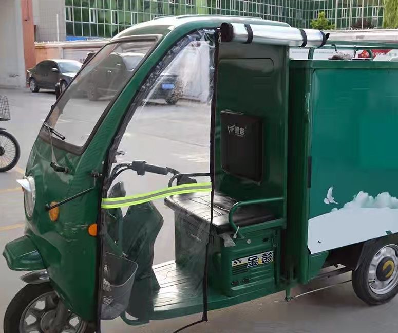 Cargo Runner B Lastendreirad Big Modell 43km/h Tuk Tuk Rikscha in Sommerach