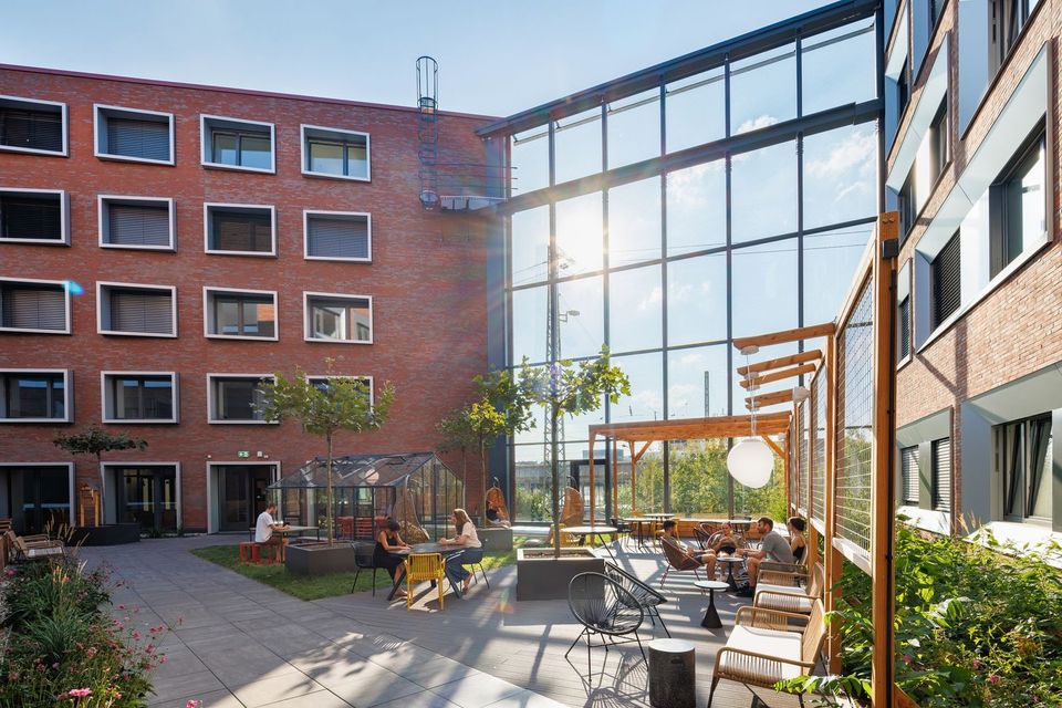 Möbliertes großes Studio-Apartment am Hauptbahnhof in Münster-Hafen