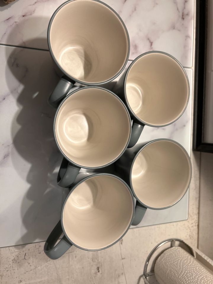 IKEA Tassen 5x grau in Wedel