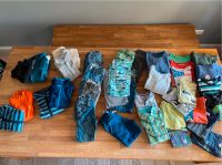 Kleiderpaket 98/104 Jungen Fleecejacken Jeans Hemden Hosen Shirts Hessen - Lorsch Vorschau