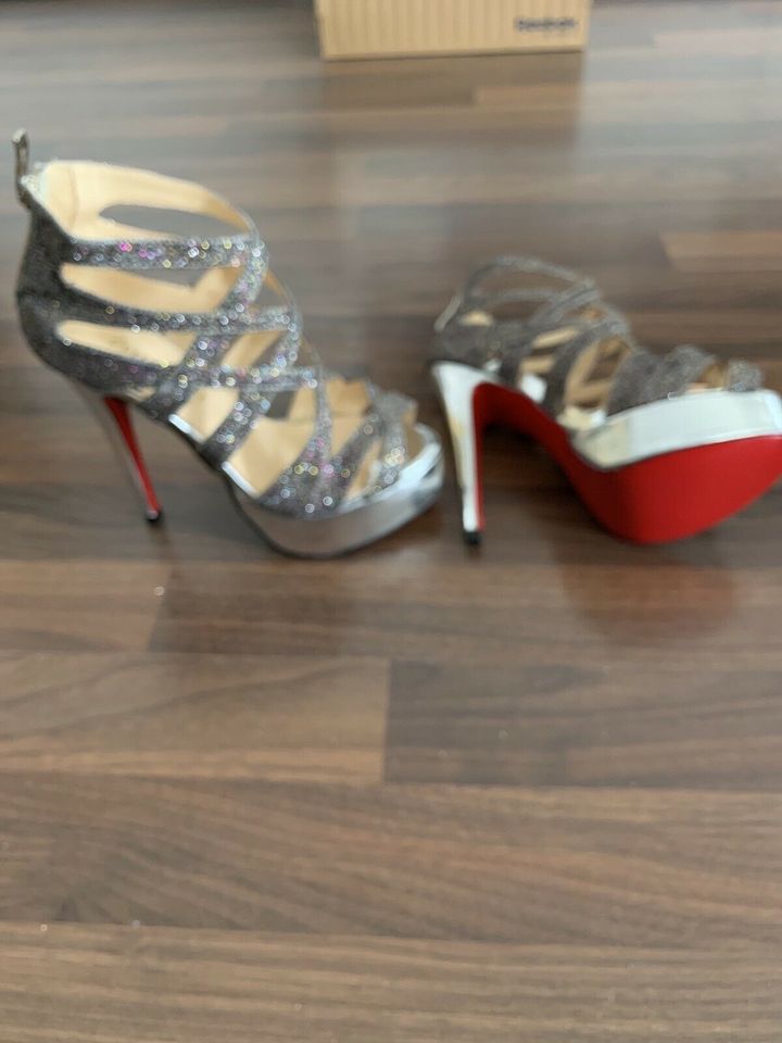 Summit Vero Cuoio Italy Highheels Gr. 35 wie Neu in Herzogenrath