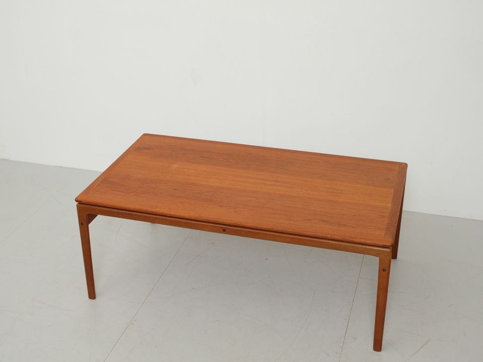 Coffee Table TRIOH Mid Century Danish Design Teak Couchtisch in Hamburg