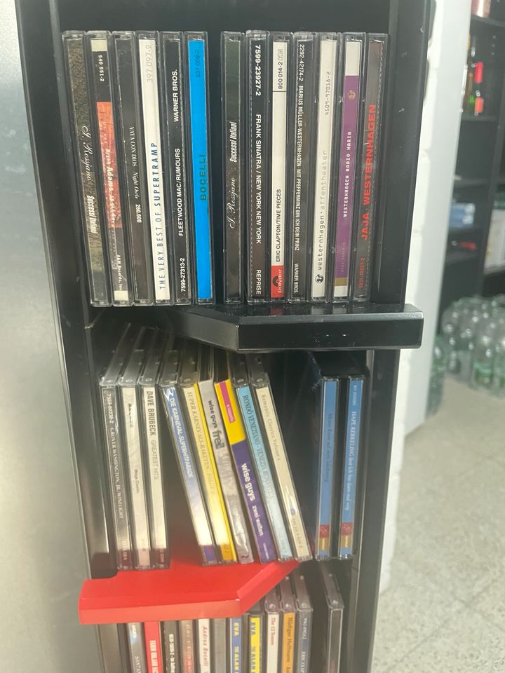 CD Sammlung inklusive CD Ständer in Teltow