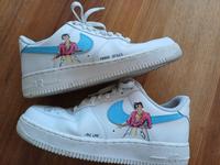 Nike Air Force 1, mit Harry Styles Design, Größe 41, 26,5 cm Bayern - Feldkirchen-Westerham Vorschau