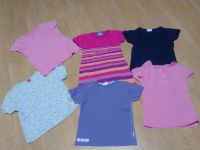 5 T-Shirts, 1 Kleid, Paket, H&M, Elefanten, Sanetta, 122/128 Leipzig - Connewitz Vorschau