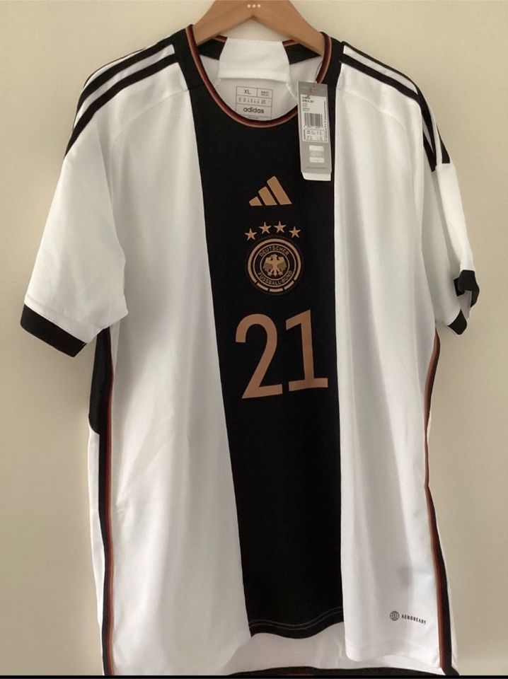 DFB Trikot Shirt Adidas Deutschland Fußball XL Gündogan Neu EM in Stuttgart