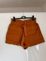 Neue Kurze Stoff Hose / Hotpants orange Nordrhein-Westfalen - Vlotho Vorschau