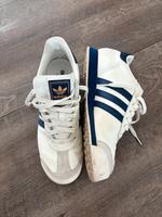 Adidas Samoa Größe 42 2/3 Bayern - Hammelburg Vorschau