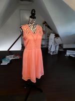 Schönes neues Kleid von Vero Moda in Größe L Saarland - Freisen Vorschau