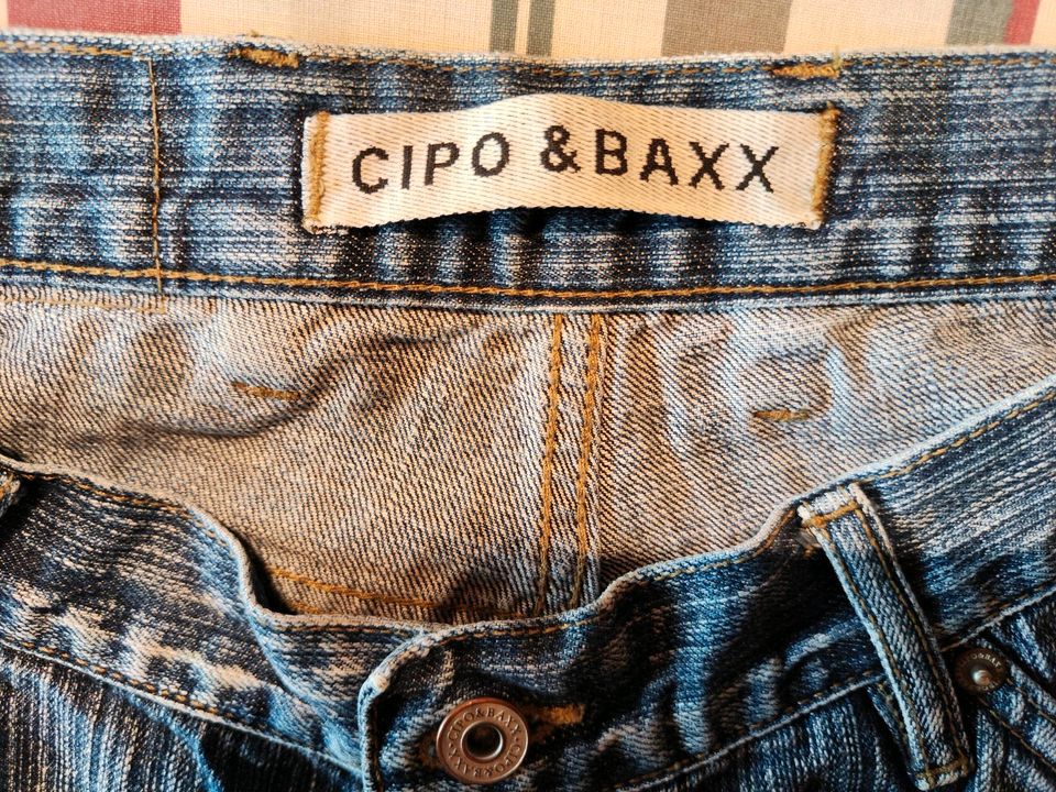 Jeans Gr 31 /34 Cipo & Baxx, sehr modern und gute Qualität in Trippstadt