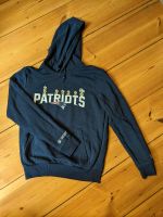 Patriots Snoopy Pullover / Hoodie Größe S Berlin - Charlottenburg Vorschau