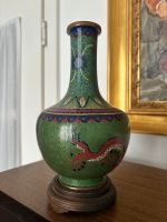 Dekorative Vasen auf Holzständern aus Japan.    100.- pro St. Berlin - Steglitz Vorschau