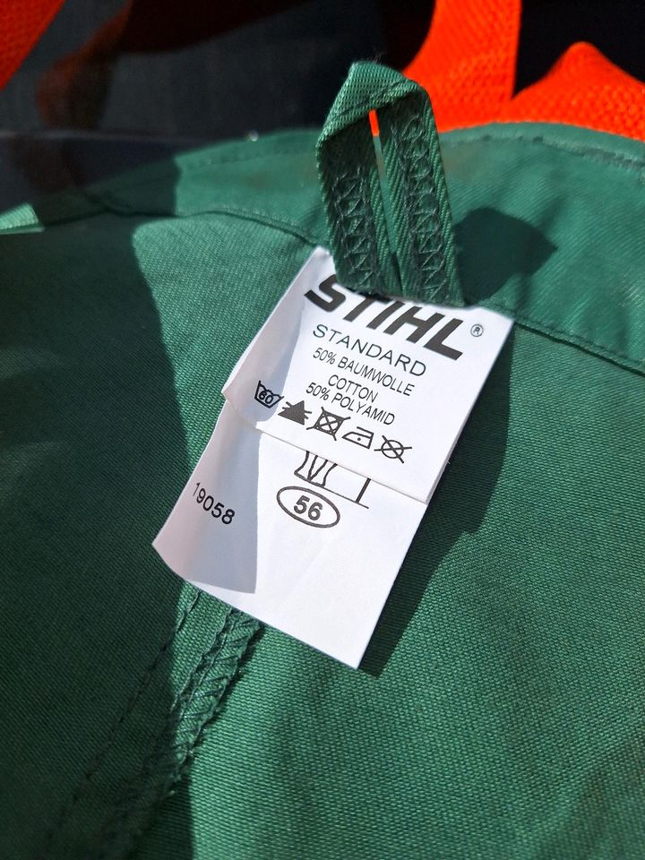 Stihl Sägelatzhose Größe 56, neuwertig in Erftstadt