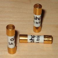 2x AHP Feinsicherung II 5x20mm T 1A Cu/Kupfer gold plated Aachen - Laurensberg Vorschau