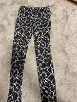NIKE Leggings Damen Größe S gemustert Hessen - Brechen Vorschau