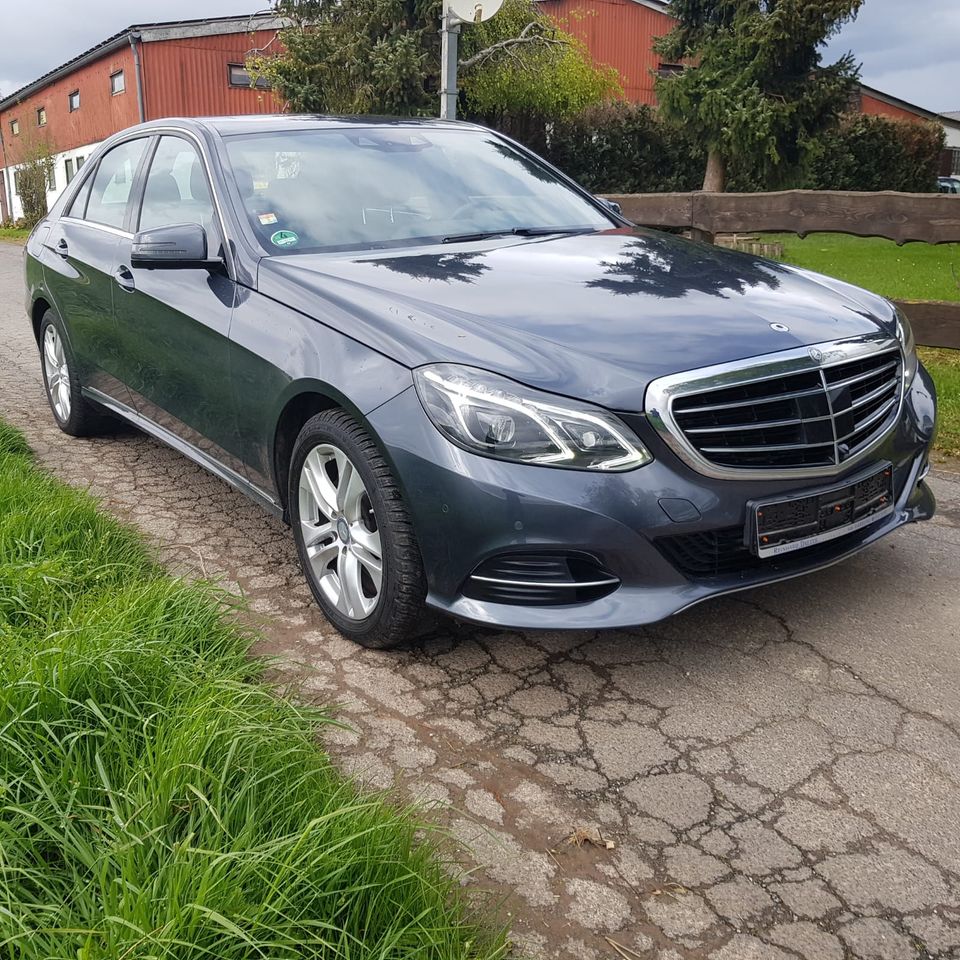 Mercedes Benz E 300 Bluetec in Bad Sooden-Allendorf