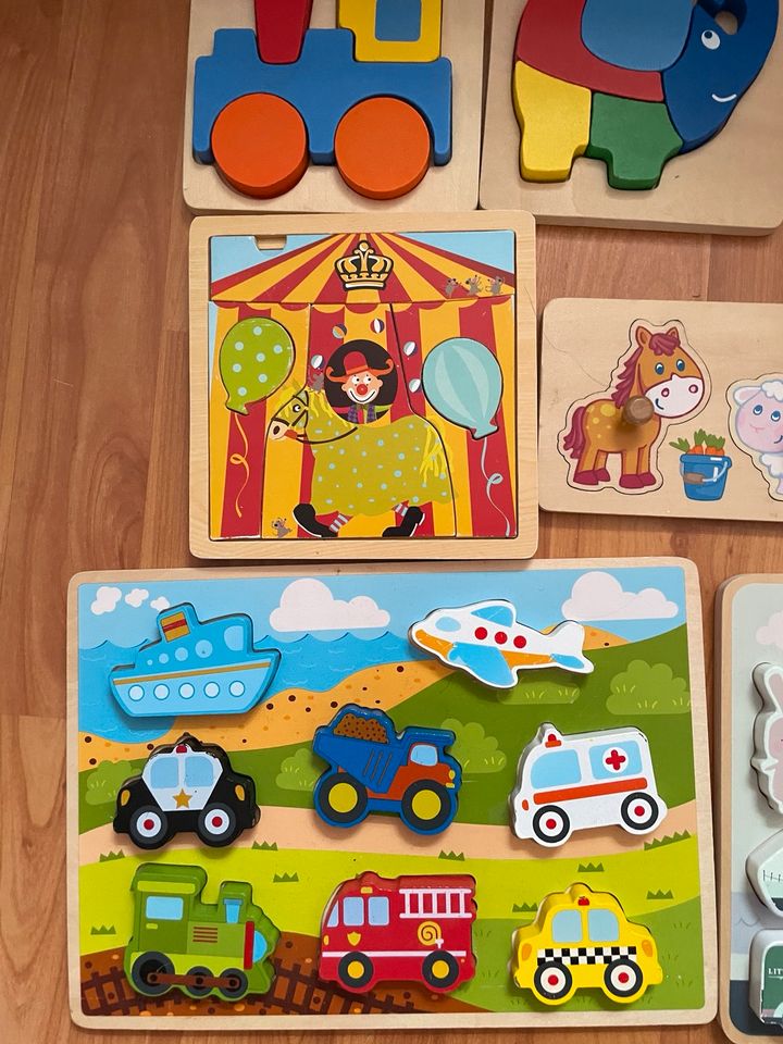 10 Holzpuzzles u.a. von Haba und Little Dutch in Gladbeck