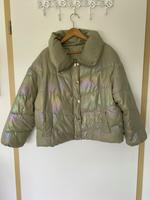 Pastellfarben schillernde/irisierende Winterjacke Bayern - Kempten Vorschau