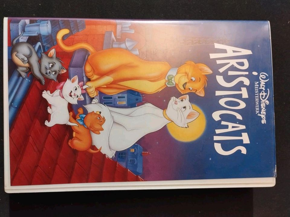 12 x original Disney VHS Dschungelbuch Aladdin Aristocats Basil in Wiesbaden