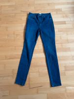 Wie Neu Only Jeans Gr L eher M 32 Royal HW Skinny blau Köln - Ehrenfeld Vorschau