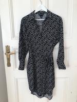 Kleid / Blusenkleid  MONKI Berlin - Mitte Vorschau