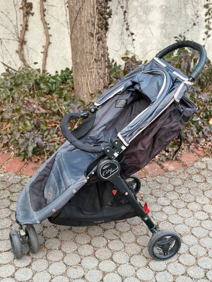 Buggy von BabyJogger (super leicht  & klein faltbar) in Gräfelfing