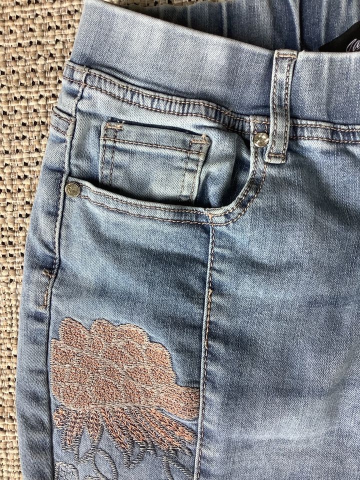 Jeans Zauberhose das Original Gr.S in Rösrath