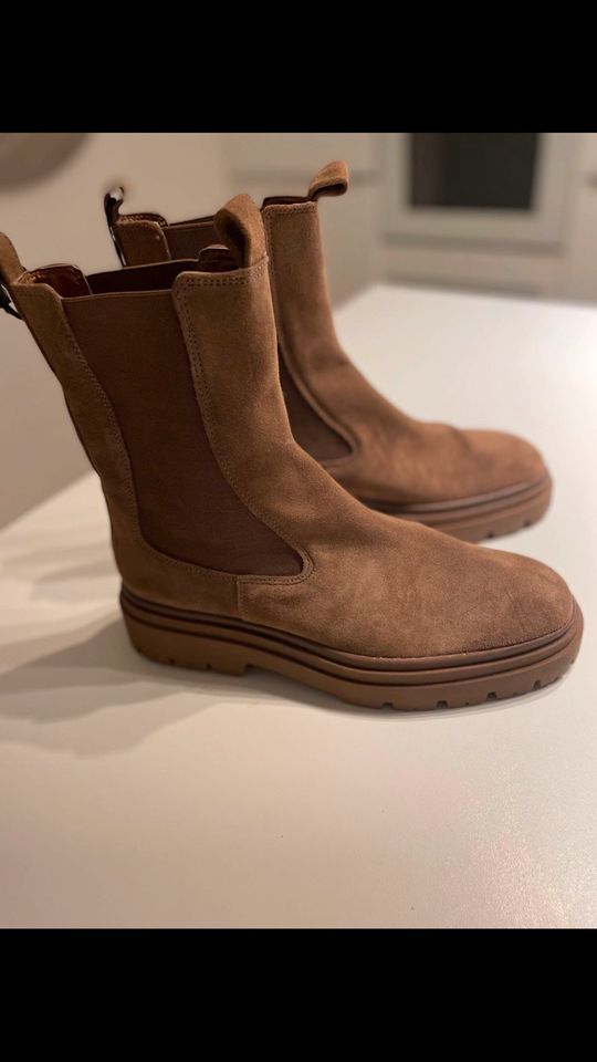 Zara chelsea boots 42 in Hamburg