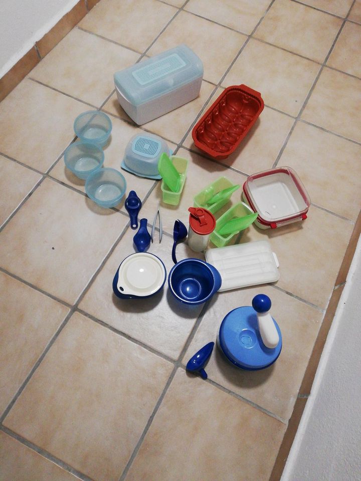 Ein sehr schöne Tupperware Konvolut 20 Teilen in Langenpreising