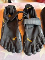Barfuß Schuhe Vibram Fivefingers, 2 Paar Sachsen-Anhalt - Zuchau Vorschau