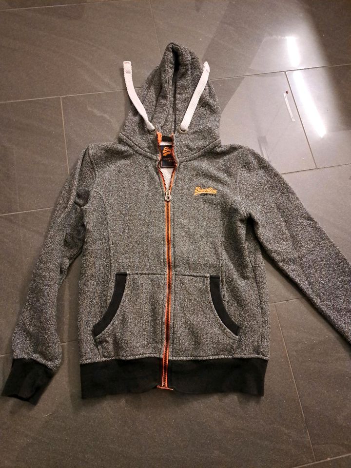 Superdry kinder hoodie gr m ca 140 146 in Nordrhein-Westfalen - Emsdetten |  eBay Kleinanzeigen ist jetzt Kleinanzeigen