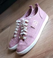 Guess Sneaker Flieder Nordrhein-Westfalen - Bergneustadt Vorschau