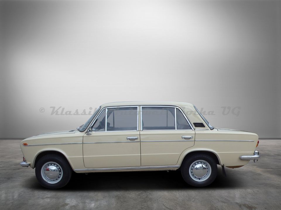 Lada 2103 - 1500 - H Kennzeichen in Gotha