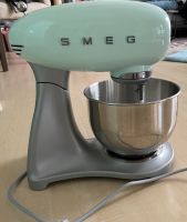 Smeg Retro Küchenmaschine mit Gemüseschneide-Set Baden-Württemberg - Mühlacker Vorschau