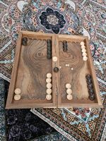 Handgefertigtes Backgammon- und Schach-Set aus Walnuss-Holz Niedersachsen - Delmenhorst Vorschau