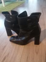 Buffalo London Stiefelette schwarz Absatz Gr. 36 Sachsen - Strehla Vorschau