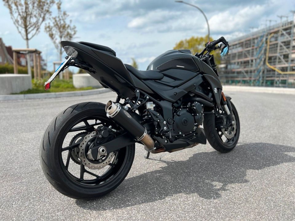 Suzuki GSX-S 750 in Hamburg